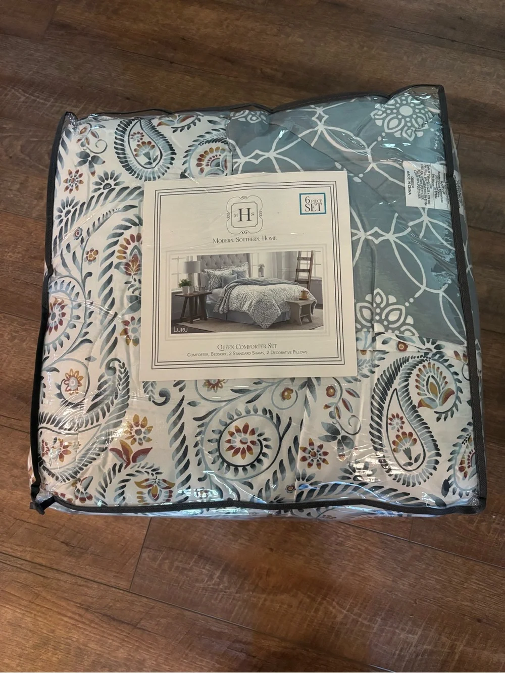 Queen Comforter Set in Teal and White Paisley